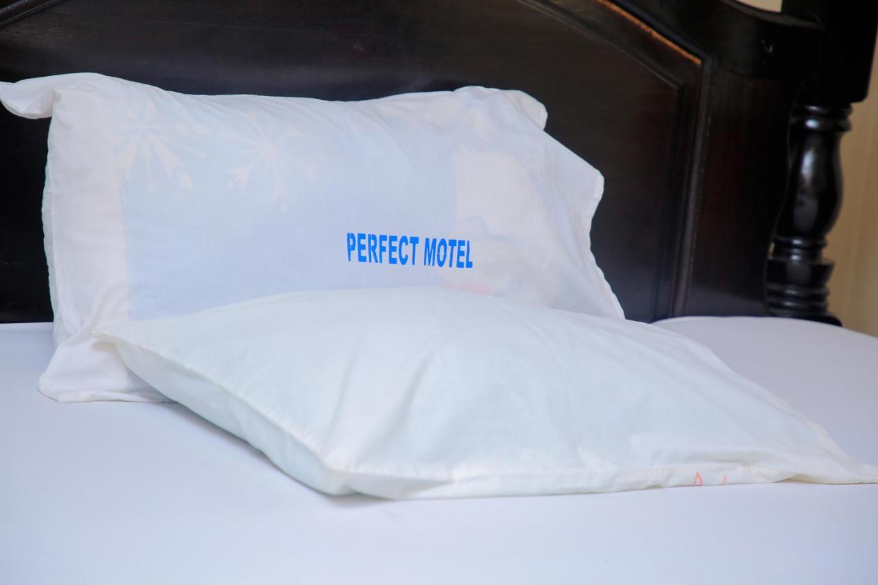 Perfect Motel Kampala Bagian luar foto